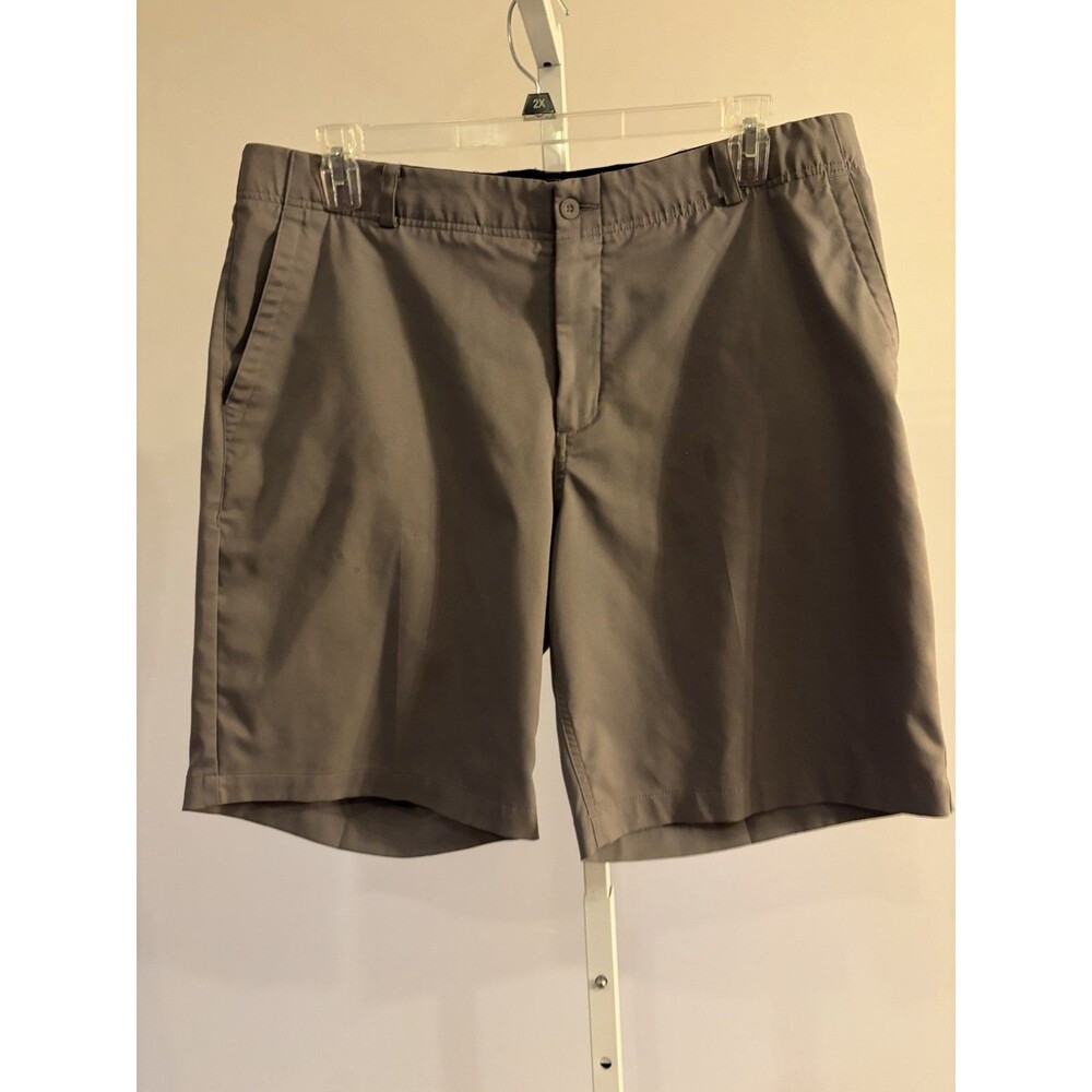 Nike Dri-FIT Men's Size 38' Tan 10" Standard Fit Chino Golf Shorts Tan